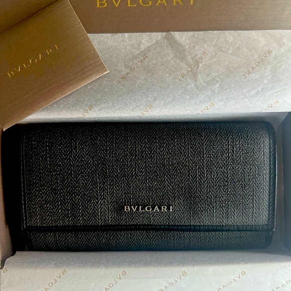 NEW!! NWT Bulgari Long Canvas & Leather Wallet w Bvlgari Logo Men/Women/Unisex